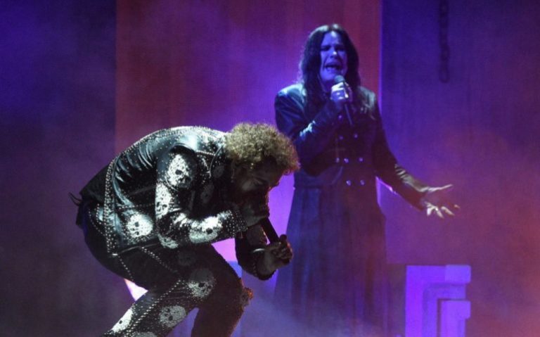 OZZY OSBOURNE REGRESÓ A LOS ESCENARIO