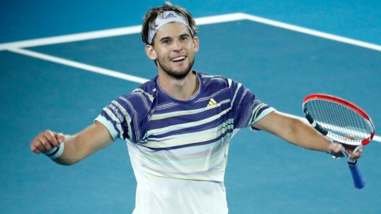 DURA CRITICA A DOMINIC THIEM POR NEGARSE AYUDAR A SUS COMPAÑEROS