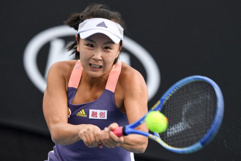 SUSPENDIDOS LOS TORNEOS DE TENIS EN CHINA POR EL CASO DE PENG SHUAI