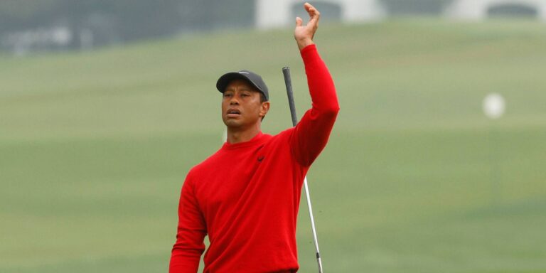 RECORDANDO EL DOCUMENTAL NO AUTORIZADO DEL GOLFISTA TIGER WOODS
