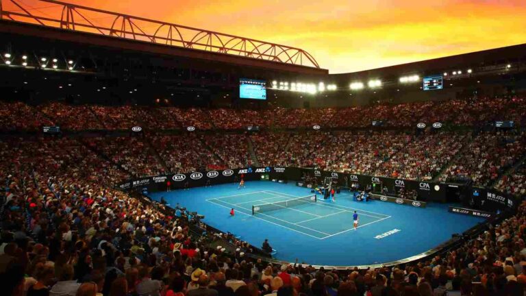 NADAL Y TSITSIPAS AVANZAN EN EL ABIERTO DE AUSTRALIA.