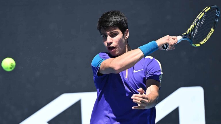 ÁLCARAZ  A SEMIFINALES EN EL TORNEO DEL CONDE DE GODO.