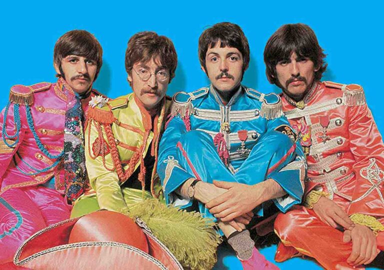 ¿PORQUÉ SE CELEBRA EN ENERO EL DÍA INTERNACIONAL DE LOS BEATLES?