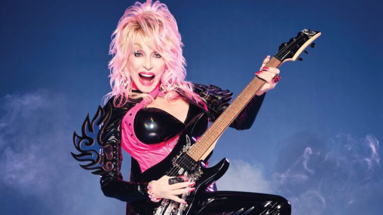 EL DISCO “ROCKSTAR” DE LA REINA DEL COUNTRY DOLLY PARTON Y SUS GRANDES COLABORACIONES