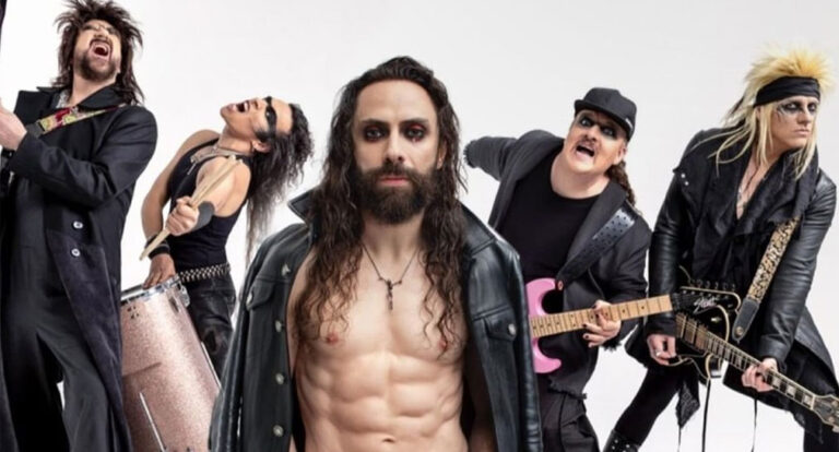 MODERATTO SE DESPIDIÓ DE SUS SEGUIDORES EN EL PALACIO DE LOS DEPORTES