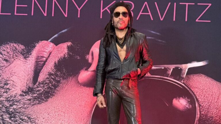 LENNY KRAVITZ PRESENTÓ SU NUEVO ÁLBUM “BLUE ELECTRIC LIGHT” EN CIUDAD DE MÉXICO