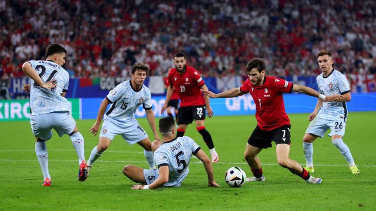 Georgia vence a Portugal y se cita con España en los octavos de final de la Eurocopa (2-0)