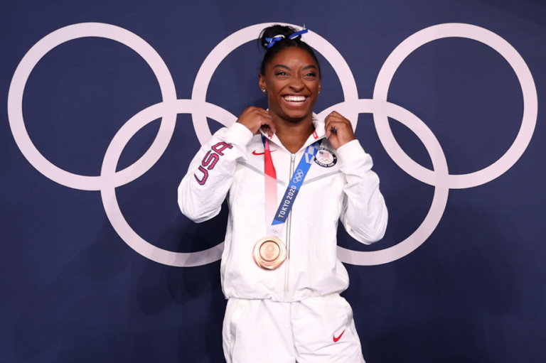 SIMON BILES CON GRANDES ACIERTOS PARA SU LLEGADA A LA JUSTA OLÍMPICA PARÍS 2024