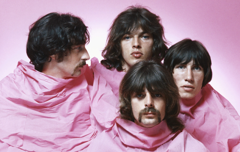 TRAS DOS AÑOS DE NEGOCIACIONES PINK FLOYD PONE EN VENTA SU CATÁLOGO MUSICAL POR 400 MILLONES DE DÓLARES