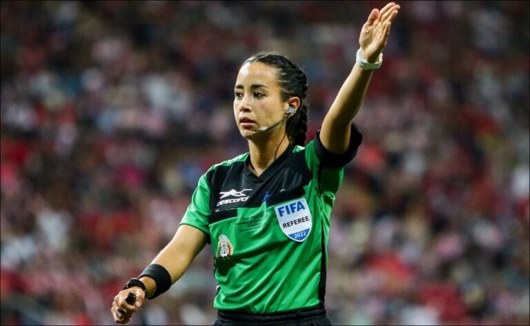 LA ÁRBITRA KATIA ITZÉL GARCÍA RECIBE “PREMIO NACIONAL DEL DEPORTE 2024”