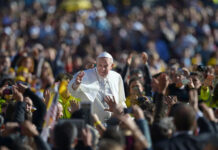 EN PAZ DESCANSE EL SANTO PAPA FRANCISCO