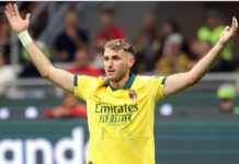 Ovación en San Siro: Santiago Giménez se reconcilia con la afición del Milan