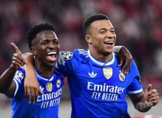 Mbappe con 4 goles venció al olympiakos