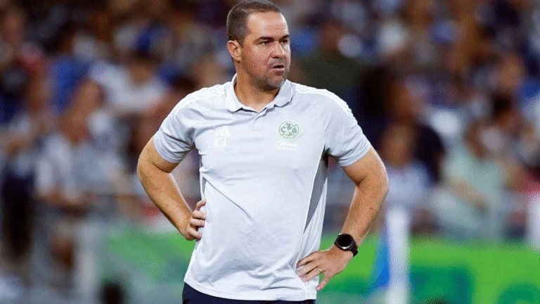 Jardine explota contra el arbitraje tras el 2-0 en Monterrey: “Fue una vergüenza”